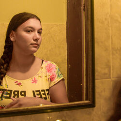 Special "Premiere": GIRLS DON'T CRY